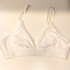 Brand new Aerie ribbed logo triangle bralette